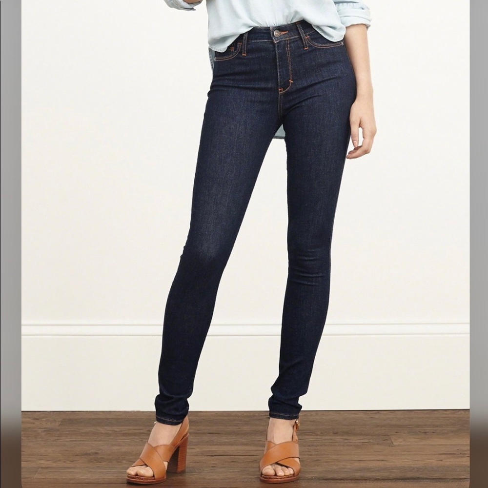 🎉Host Pick🎉 | Abercrombie & Fitch | Super Skinny Jean | Dark Wash | 4S